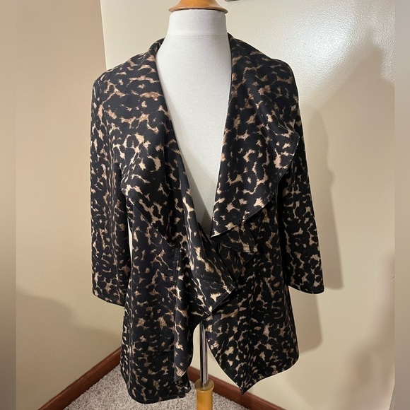 Calvin Klein Leopard Print Ruffled Flounce Front Jacket Sz 4 - Picture 1 of 5
